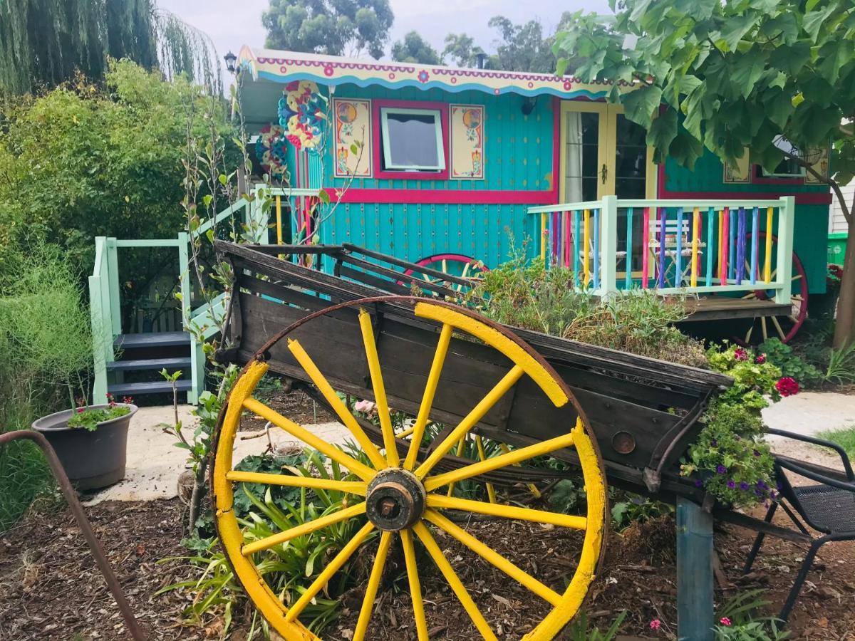 발링업 The Gypsy Rose Wagon 아파트 외부 사진