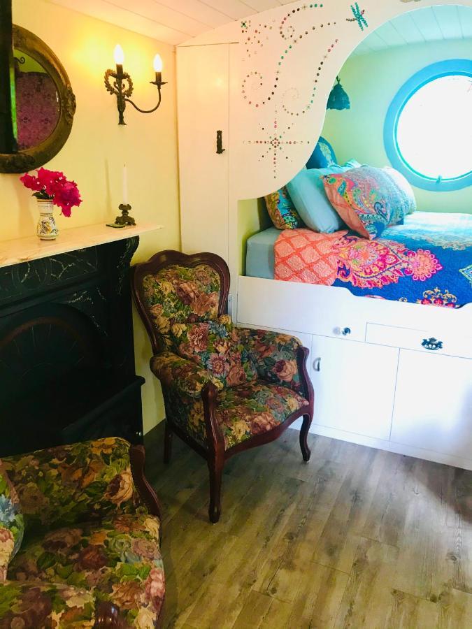 발링업 The Gypsy Rose Wagon 아파트 외부 사진